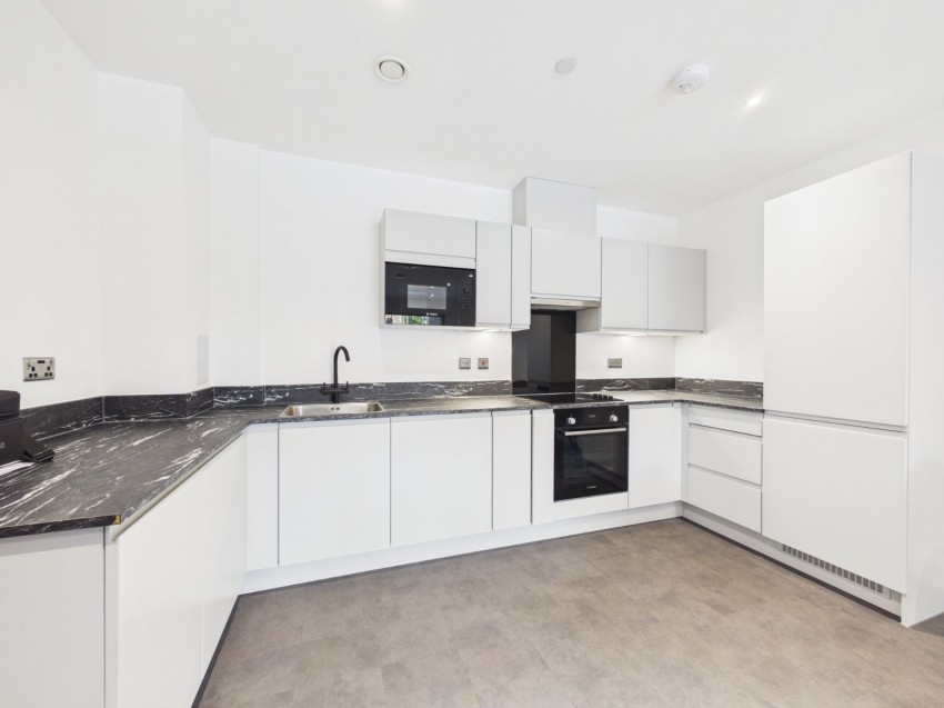 Images for Brentford EAID:2640919782 BID:SLL