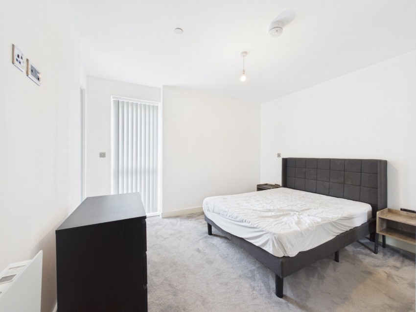 Images for Brentford EAID:2640919782 BID:SLL