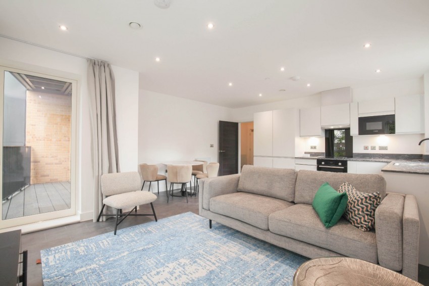 Images for Kew Bridge Road, Brentford EAID:2640919782 BID:SLL