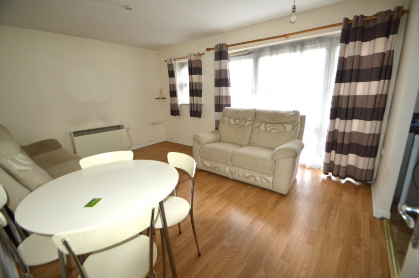 Images for Slough, Berkshire EAID:2640919782 BID:SLL