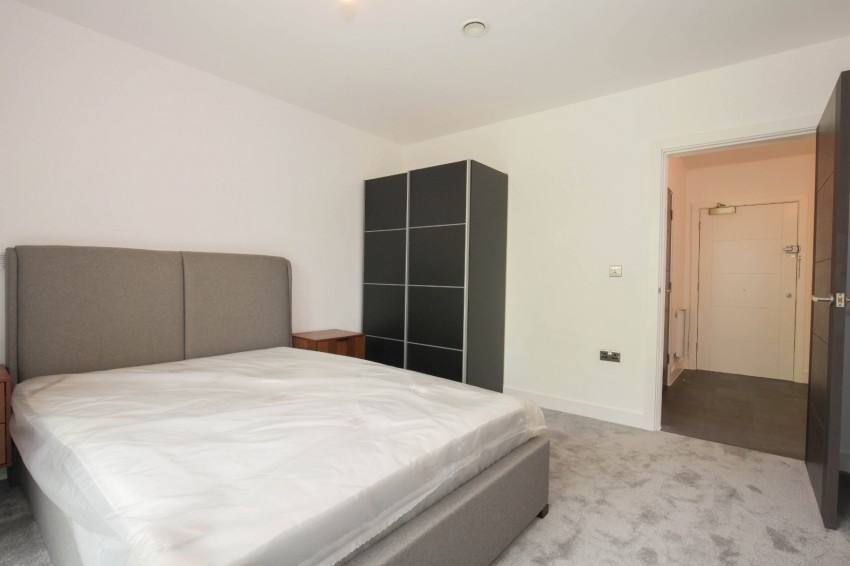 Images for Brentford EAID:2640919782 BID:SLL