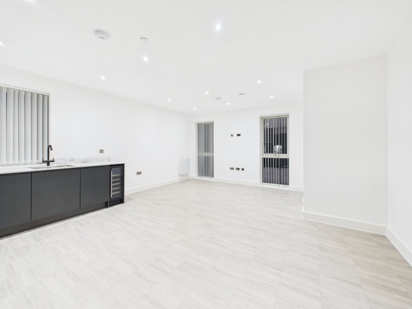 Images for Brentford EAID:2640919782 BID:SLL