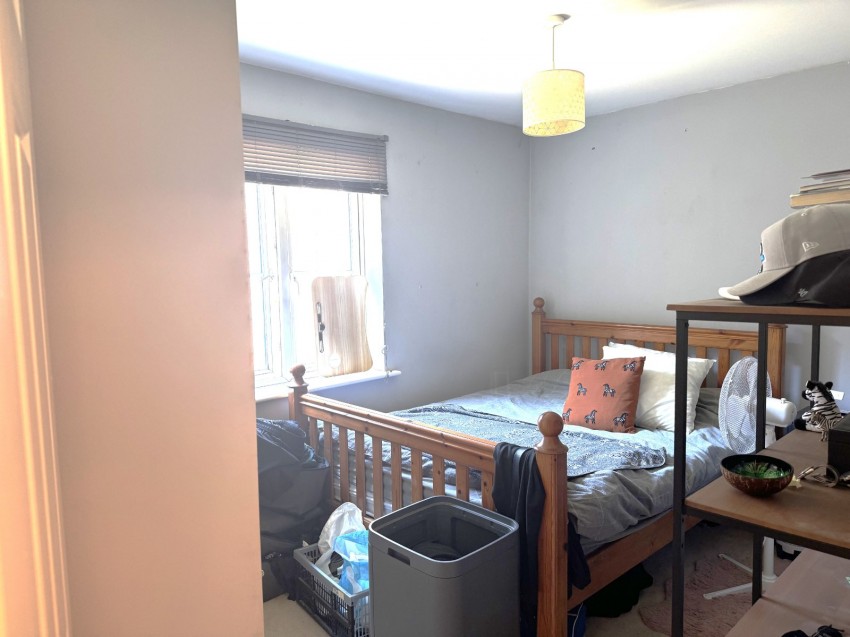 Images for Slough, Berkshire EAID:2640919782 BID:SLL