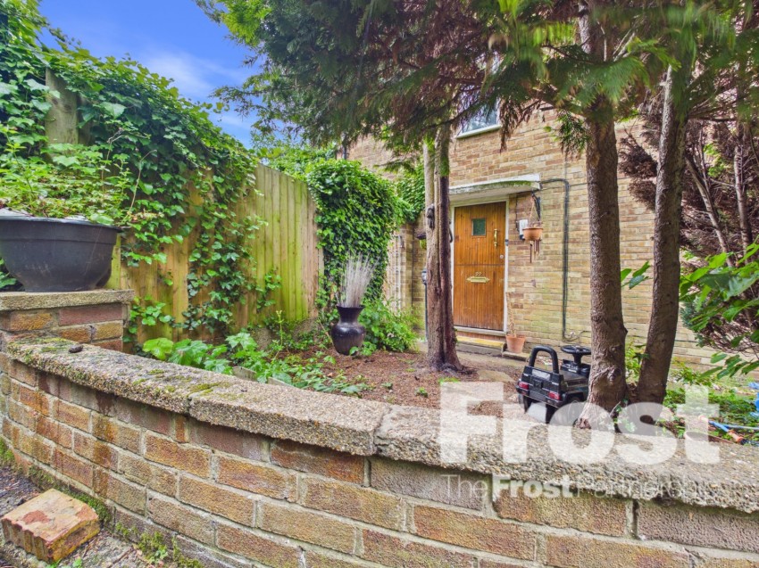 Images for Slough, Berkshire EAID:2640919782 BID:LAL