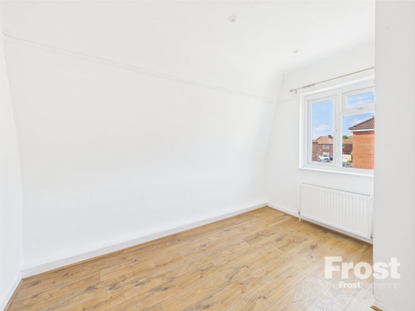 Images for Slough, Berkshire EAID:2640919782 BID:SLL
