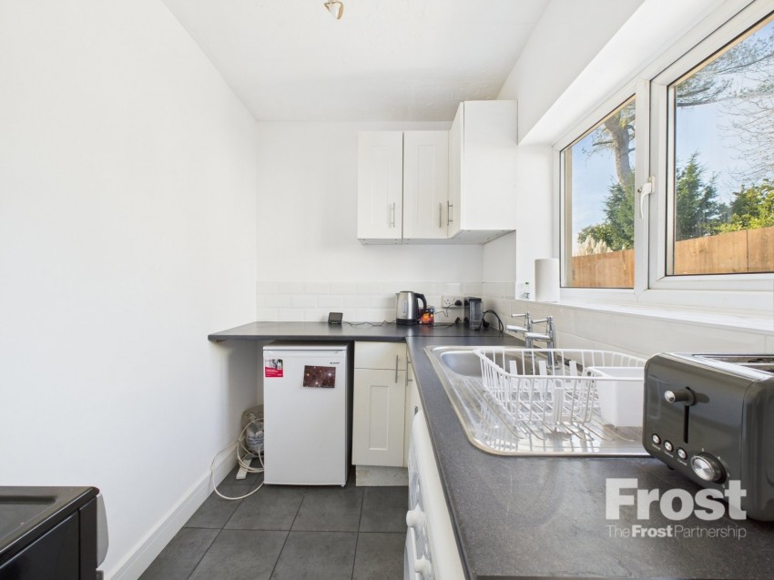 Images for Slough, Berkshire EAID:2640919782 BID:SLL