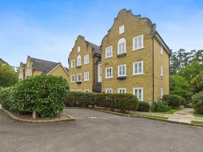 Slough, Berkshire - EAID:2640919782, BID:SLL
