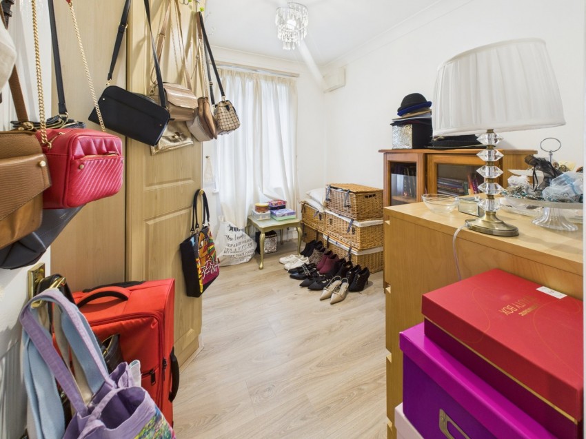 Images for Slough, Berkshire EAID:2640919782 BID:SLL