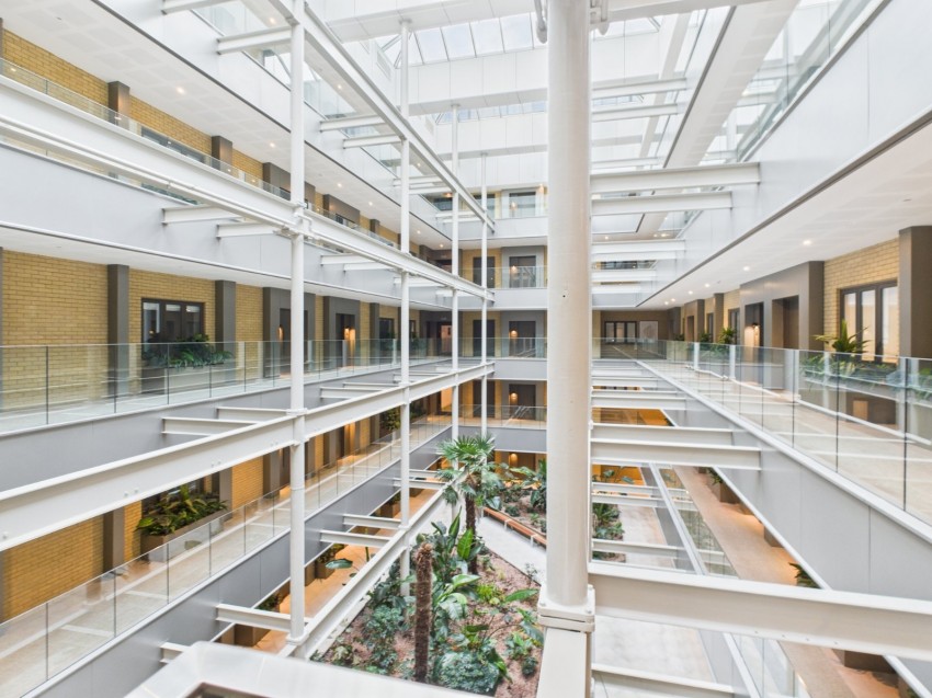 Images for Slough, Berkshire EAID:2640919782 BID:SLL