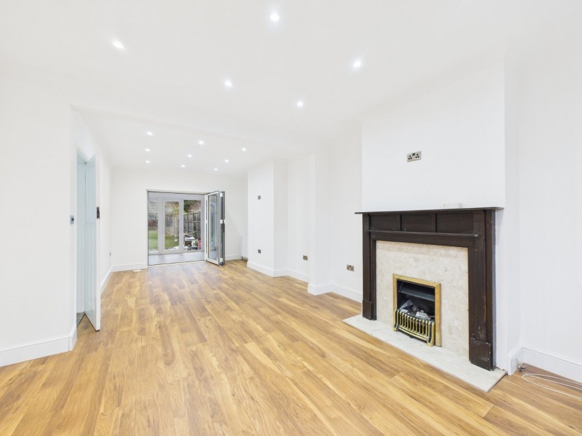 Images for Slough, Berkshire EAID:2640919782 BID:LAL