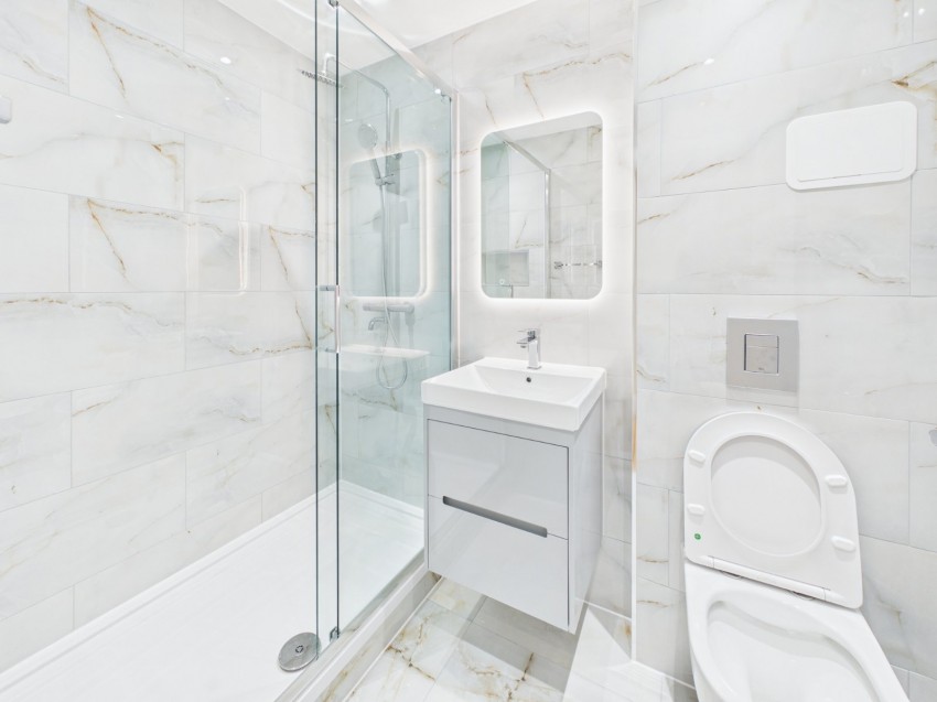 Images for Slough, Berkshire EAID:2640919782 BID:SLL