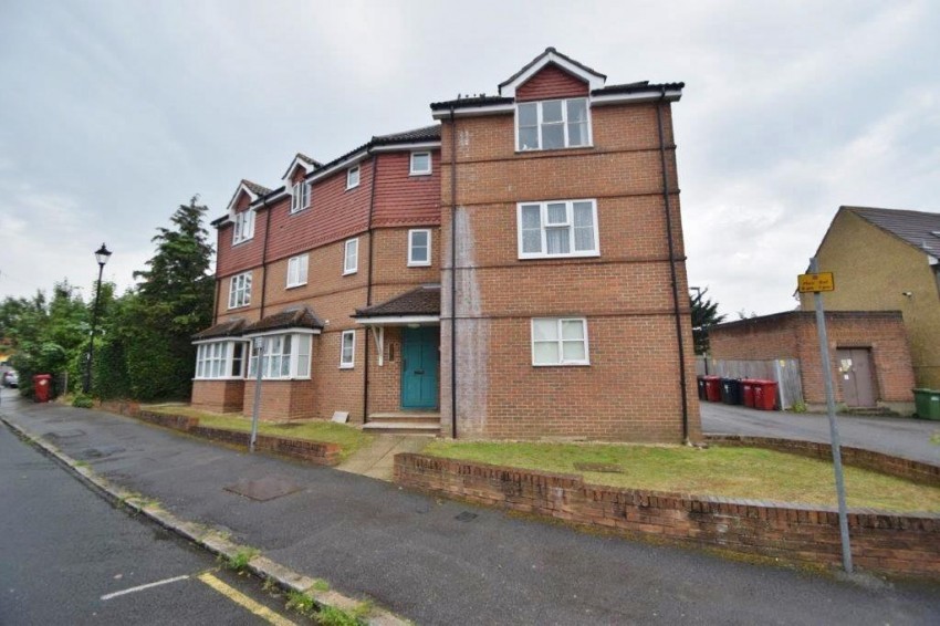 Images for Slough, Berkshire EAID:2640919782 BID:SLO