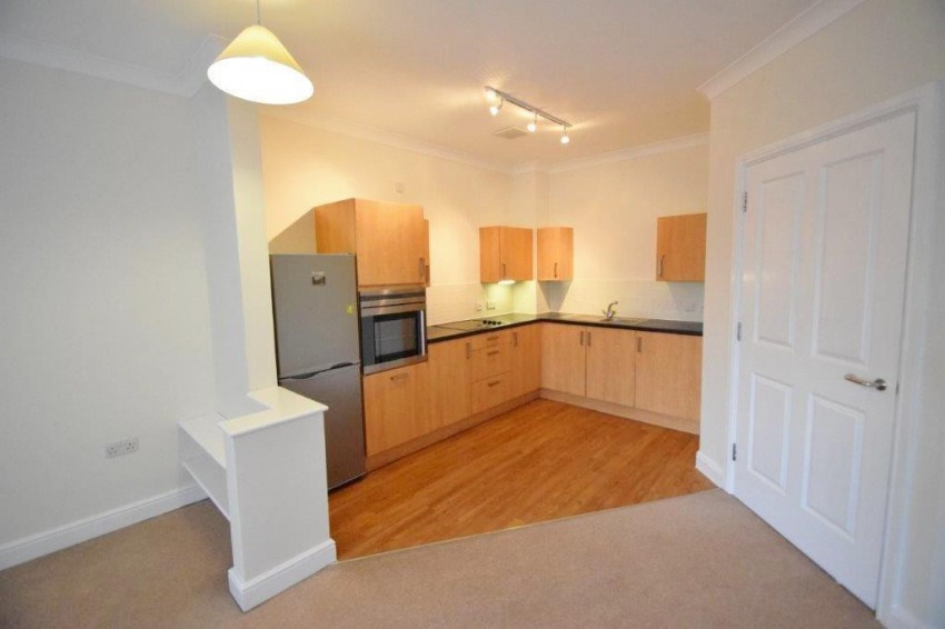 Images for Slough, Berkshire EAID:2640919782 BID:SLO