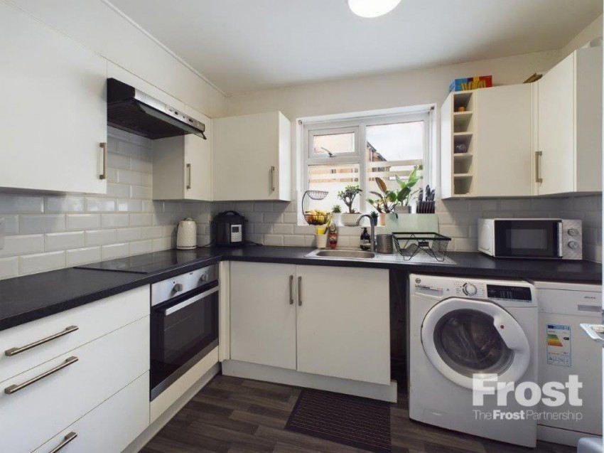 Images for Slough, Berkshire EAID:2640919782 BID:SLO