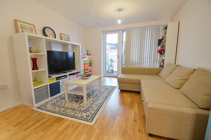 Images for Slough, Berkshire EAID:2640919782 BID:SLO