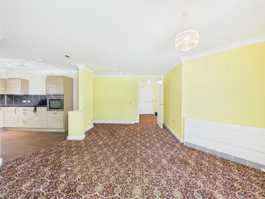 Images for Slough, Berkshire EAID:2640919782 BID:SLO
