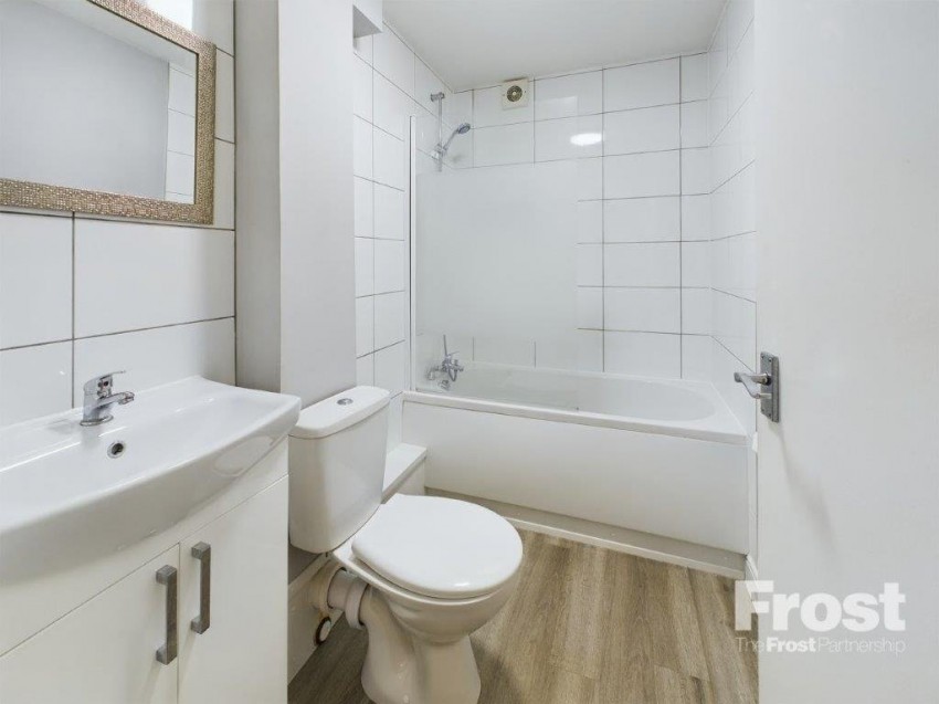 Images for Slough, Berkshire EAID:2640919782 BID:SLO