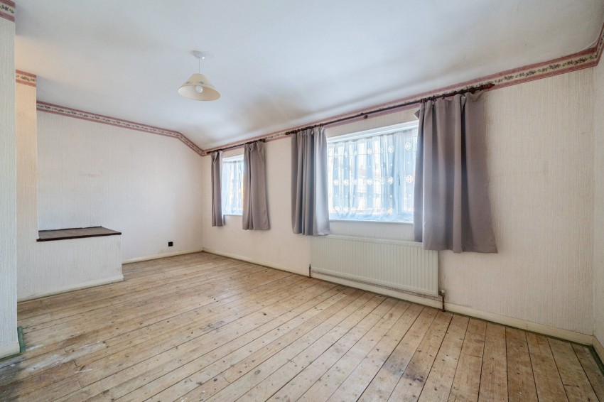 Images for Slough, Berkshire EAID:2640919782 BID:SLO
