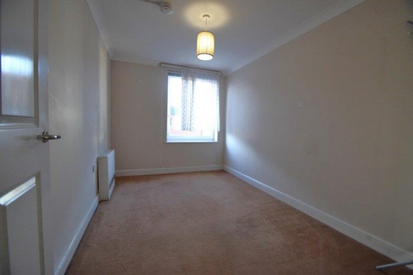 Images for Slough, Berkshire EAID:2640919782 BID:SLO