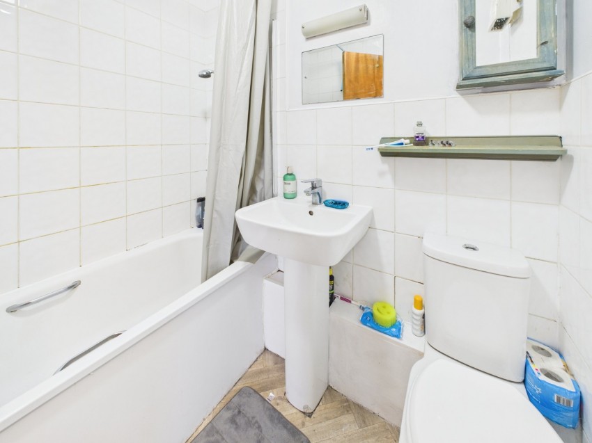 Images for Cippenham, Berkshire EAID:2640919782 BID:SLO