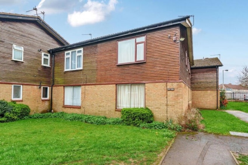 Images for Slough, Berkshire EAID:2640919782 BID:SLO