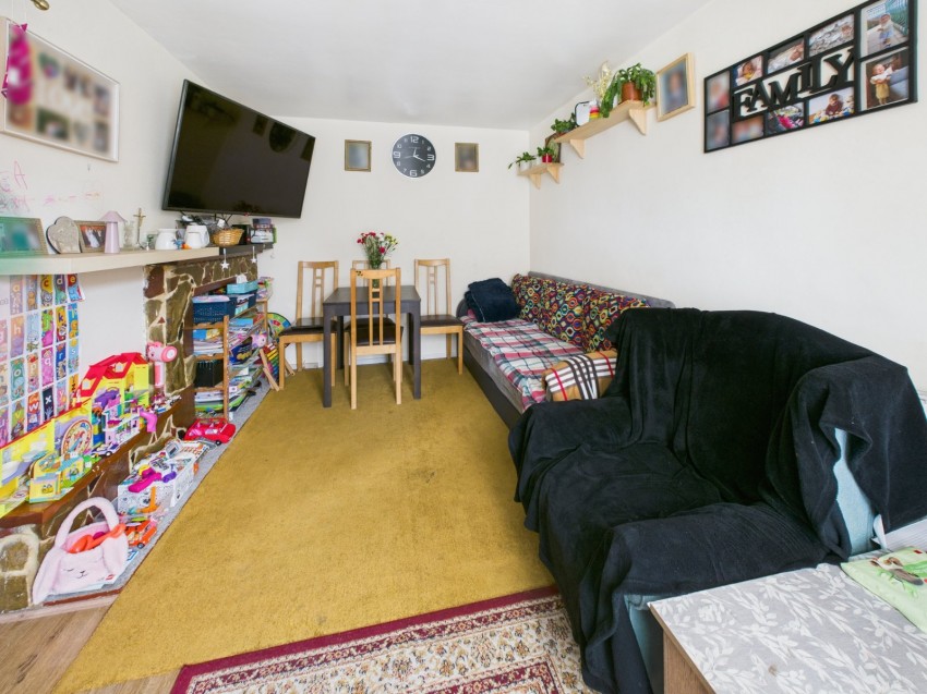 Images for Slough, Berkshire EAID:2640919782 BID:SLO