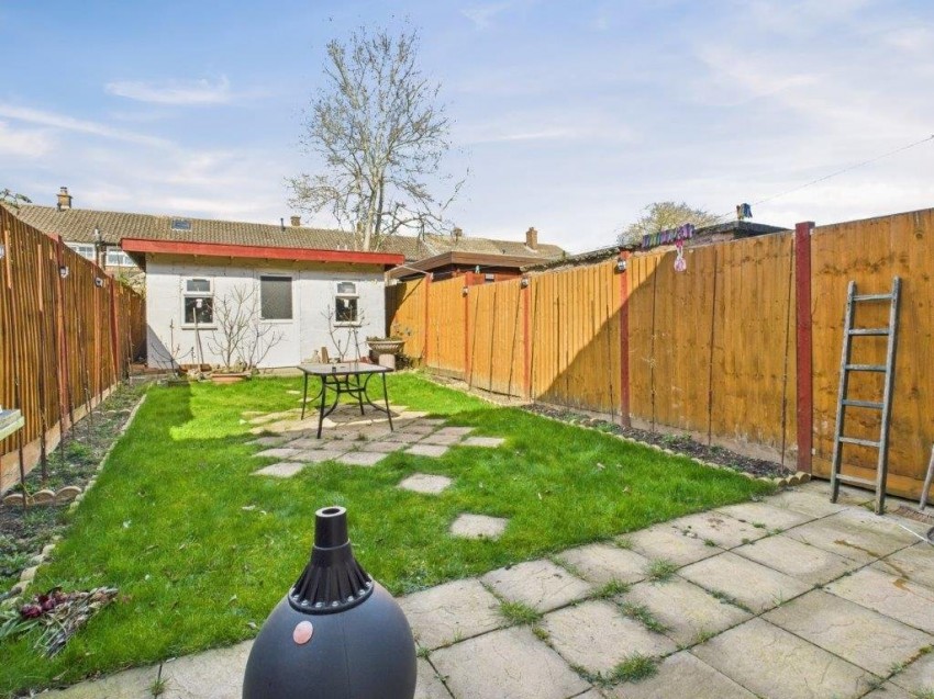 Images for Slough, Berkshire EAID:2640919782 BID:SLO