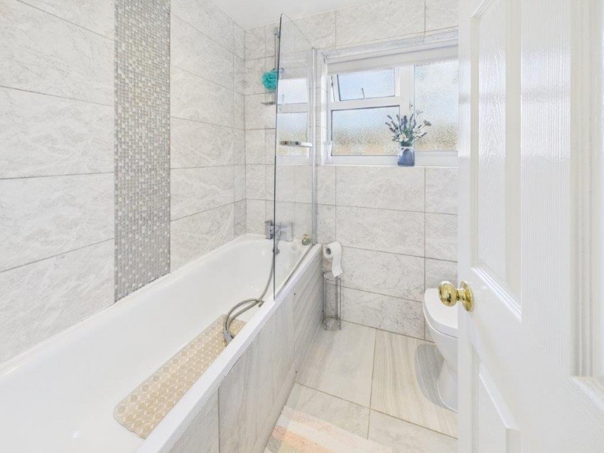 Images for Slough, Berkshire EAID:2640919782 BID:SLO