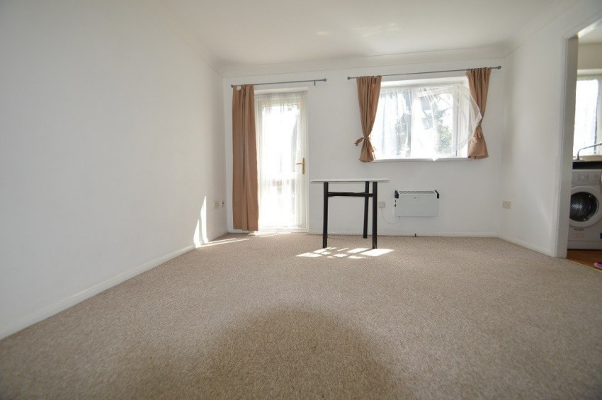 Images for Slough, Berkshire EAID:2640919782 BID:SLO