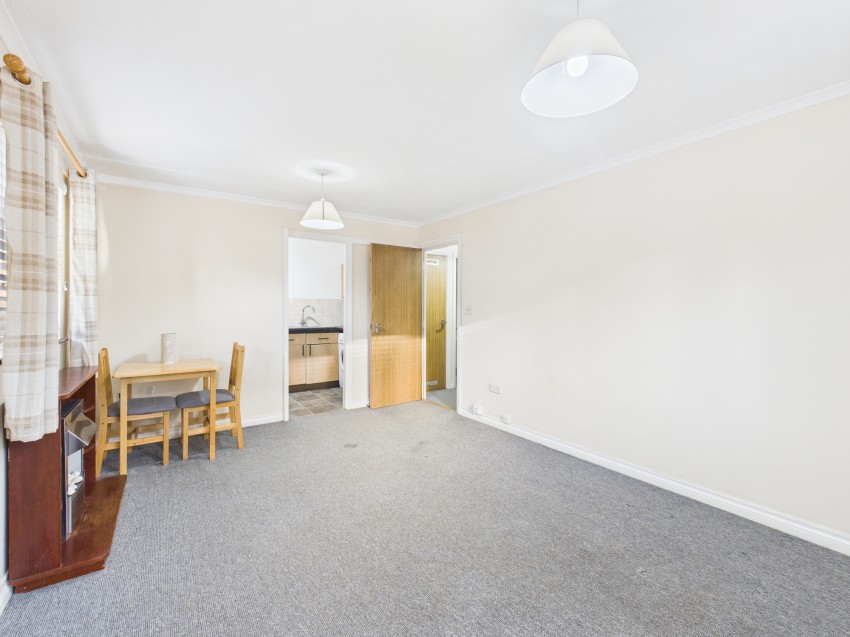 Images for Victoria Street, Slough, Berkshire EAID:2640919782 BID:SLO