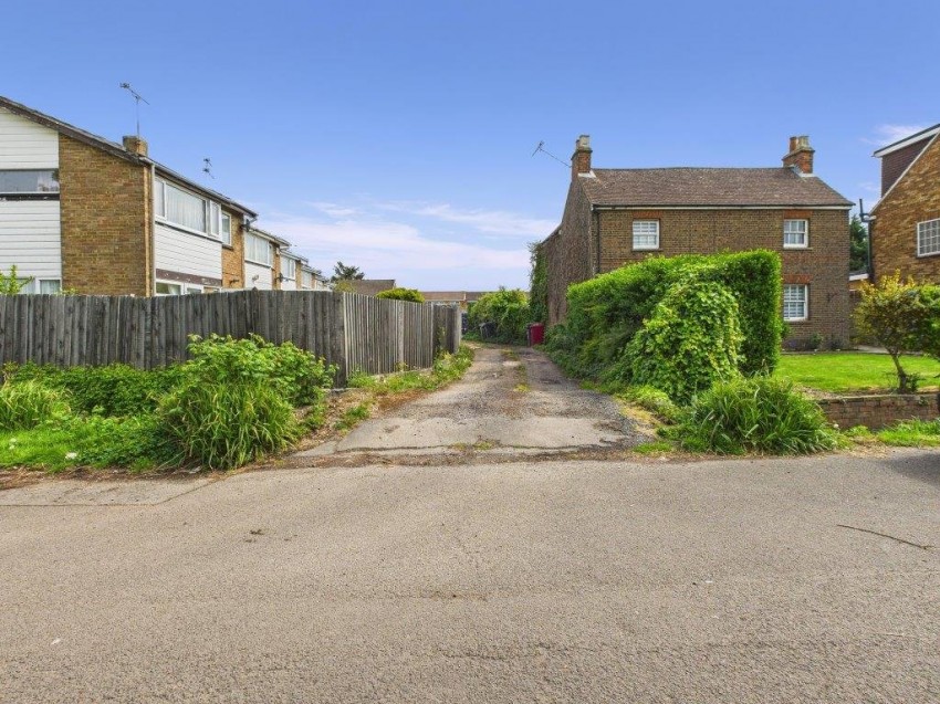 Images for Slough, Berkshire EAID:2640919782 BID:SLO