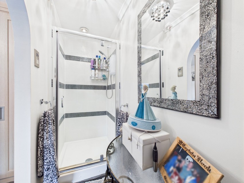 Images for Cippenham, Berkshire EAID:2640919782 BID:SLO