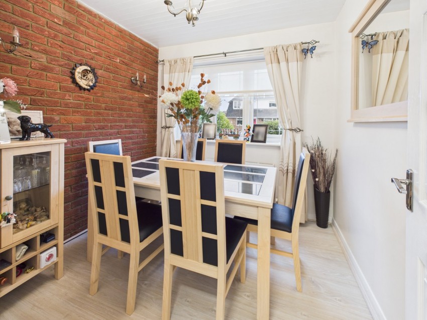 Images for Cippenham, Berkshire EAID:2640919782 BID:SLO