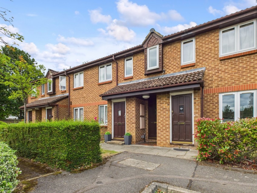 Images for Slough, Berkshire EAID:2640919782 BID:SLO