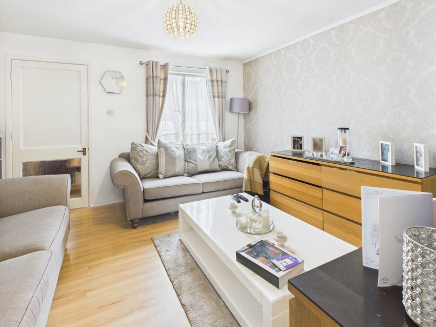 Images for Slough, Berkshire EAID:2640919782 BID:SLO
