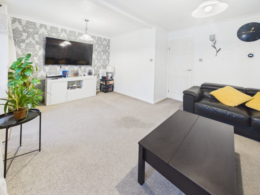 Images for Slough, Berkshire EAID:2640919782 BID:SLO