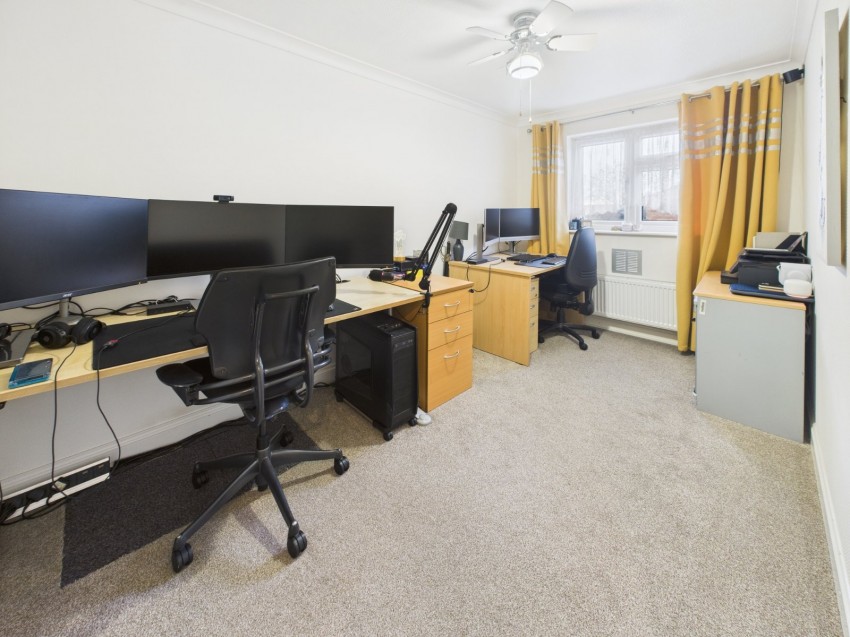 Images for Slough, Berkshire EAID:2640919782 BID:SLO