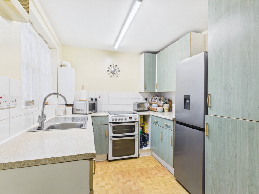 Images for Slough, Berkshire EAID:2640919782 BID:SLO