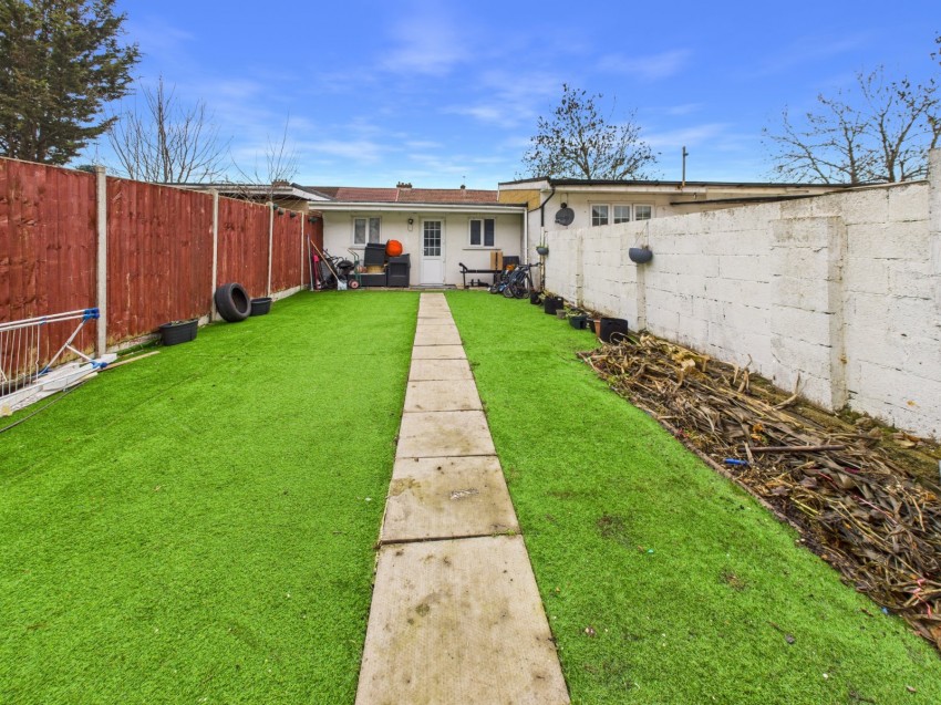 Images for Slough, Berkshire EAID:2640919782 BID:SLO