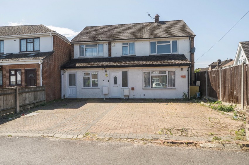 Images for Slough, Berkshire EAID:2640919782 BID:SLO