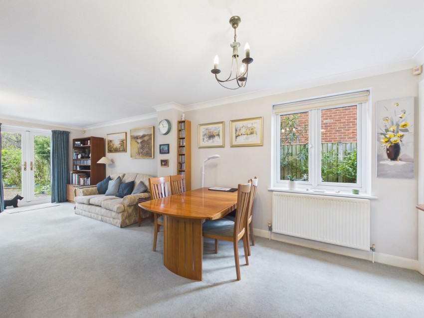 Images for Slough, Berkshire EAID:2640919782 BID:SLO