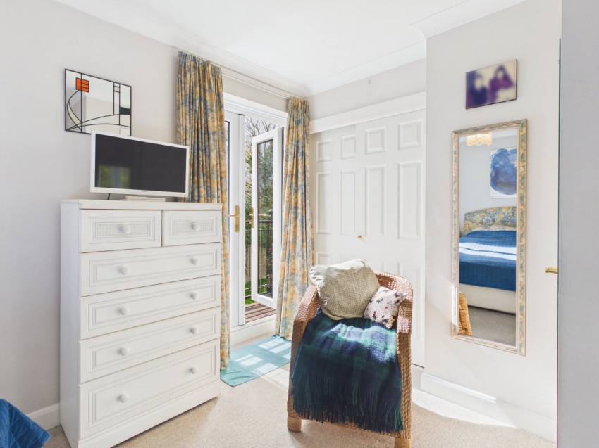 Images for Slough, Berkshire EAID:2640919782 BID:SLO