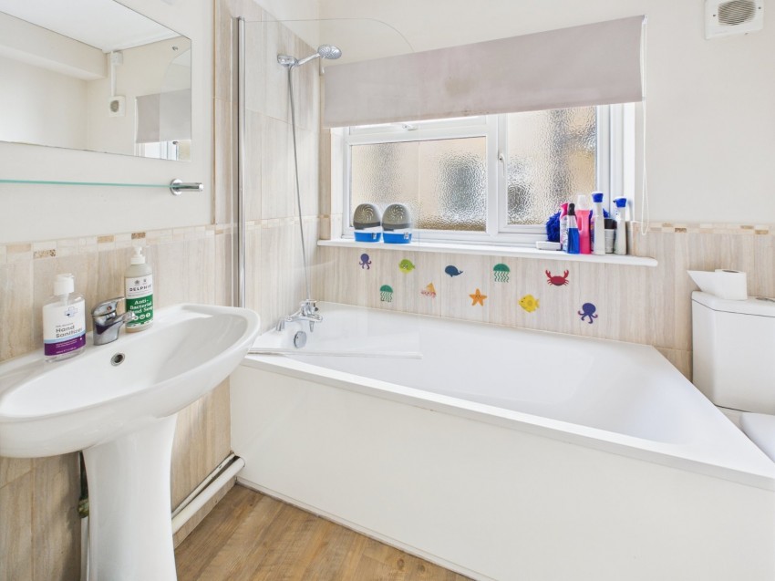 Images for Slough, Berkshire EAID:2640919782 BID:SLO