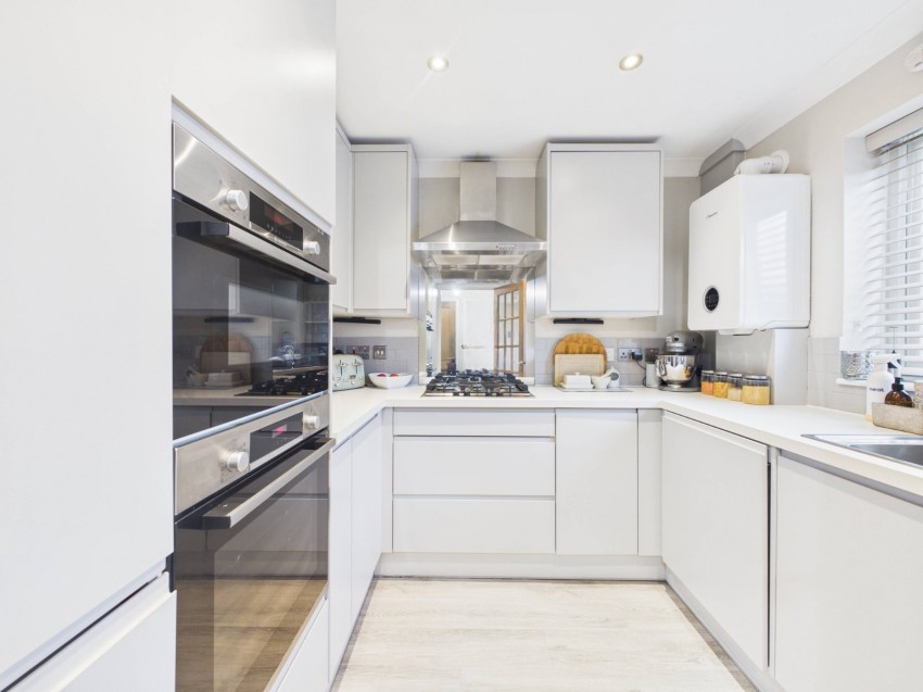 Images for Slough, Berkshire EAID:2640919782 BID:SLO