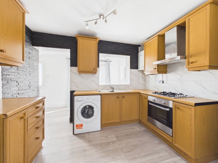 Images for Slough, Berkshire EAID:2640919782 BID:SLO