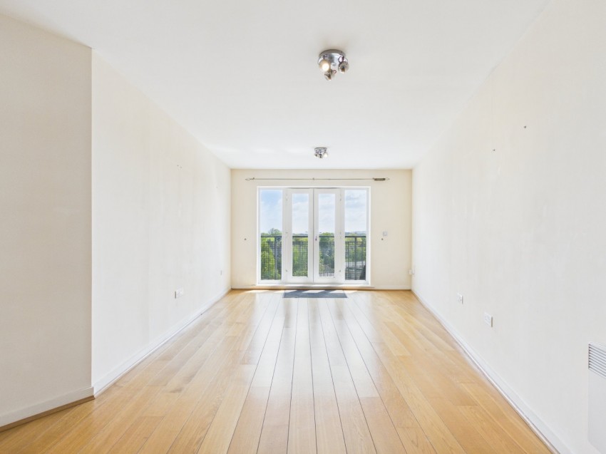 Images for Slough, Berkshire EAID:2640919782 BID:SLO