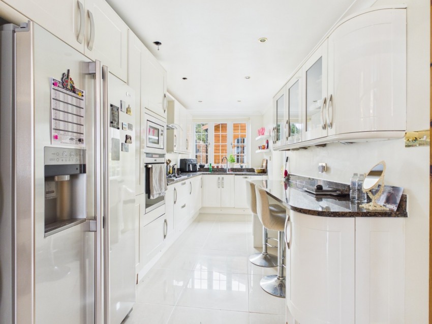 Images for Slough, Berkshire EAID:2640919782 BID:SLO