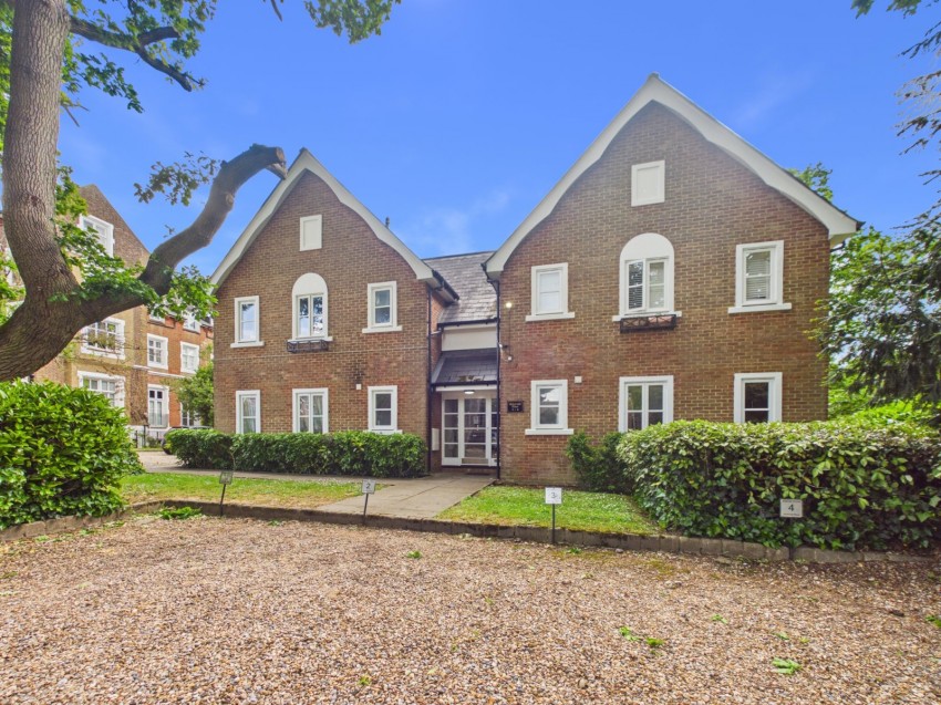 Images for Slough, Berkshire EAID:2640919782 BID:SLO