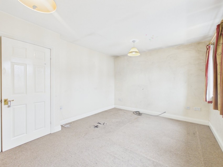 Images for Slough, Berkshire EAID:2640919782 BID:SLO