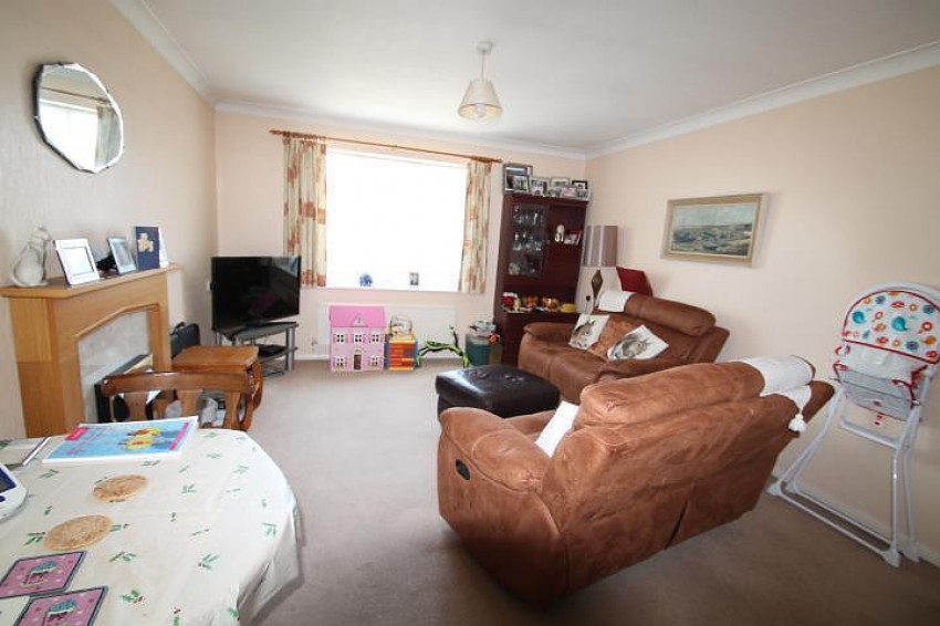 Images for Octavia Way, Staines-Upon-Thames, Middlesex EAID:2640919782 BID:STA